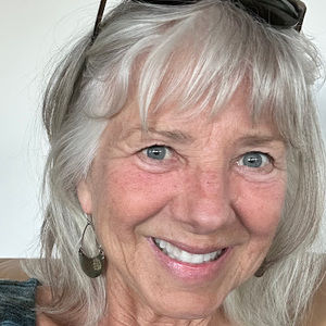 Meet your Posher, Wendy